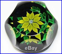 1970 St. Louis Clematis Paperweight Excellent