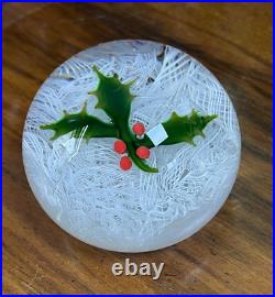 1971 Perthshire Art Glass Paperweight Holly Berry Christmas Latticino Lattice