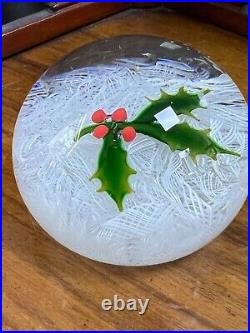 1971 Perthshire Art Glass Paperweight Holly Berry Christmas Latticino Lattice