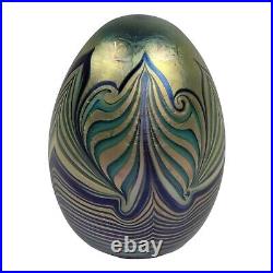 1976 ORIENT & FLUME Art GLASS Egg Paperweight Iridescent Pulled Feather Purple