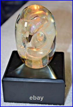 1986 Robert W. Stephan Large Iridescent Art Glass Paperweight 4.75 with stand