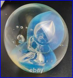 1988 Beauty Robert Eickholt Iridescent Double Jellyfish Art Glass Paperweight