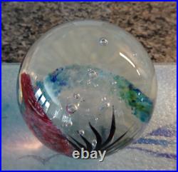 1991 Signed Johnathan Winfisky Round Seascape Art Glass Paperweight