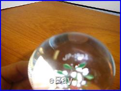 1993 Holly Berry John Parsley 3 Paperweight