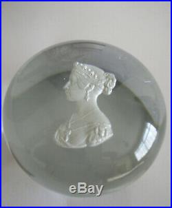ANTIQUE CLICHY INCRUSTED SULPHIDE PAPERWEIGHT OF QUEEN VICTORIA c 1851