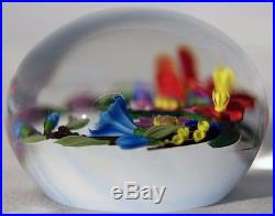 Alluring CHRIS BUZZINI Colorful FLORAL BOUQUET Art Glass PAPERWEIGHT