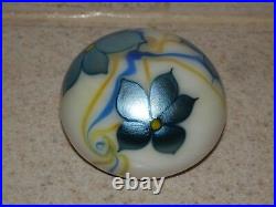 American Art Glass Paperweight Orient And Flume Iridescent Flowers Excellent