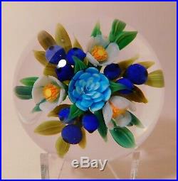 An OUTSTANDING CATHY RICHARDSON 1 OF A KIND FLORAL BOUQUET Art Glass PAPERWEIGHT
