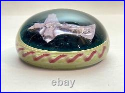 Art Glass Paperweight Unsigned Sulphide CRUCIFIX Cain Twist Val St Lambert