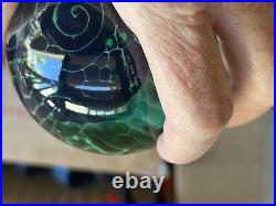 Art glass Paperweight Signed K Walton (Kenney Walton) 3.5 X 3.5 Stunning Unique