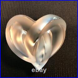 Authentic Lalique Frosted Crystal Entwined Knotted Heart Paperweight Collectible