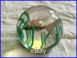 Beautiful Original Murano Fish Aquarium Art Glass Paperweight by Fratelli Toso