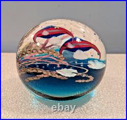 Beautiful Signed Steven Lundberg 1997 Aquarium Art Glass Fish Paperweight