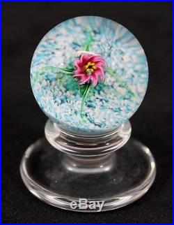 CHARLES KAZIUN JR Art Glass Tilted Spider Lily Miniature Pedestal Paperweight NR