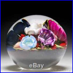 Clinton Smith 2018 flower and berry bouquet glass paperweight