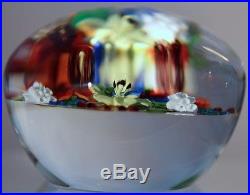 DELIGHTFUL and COLORFUL Paul STANKARD Floral BOUQUET Art GLASS Paperweight