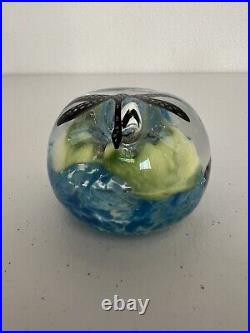 DRAGONFLY GLASS PAPERWEIGHT 2001 Signed By Artist Beautiful