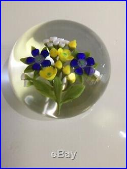 David & Jon Trabucco 1990 Flowers White, Blue And Yellow Large Glass Paperweight