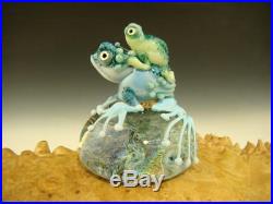 Dichroic Glass Art Mom (or Dad) and baby Frog Paperweight by Mazet Lampwork scul