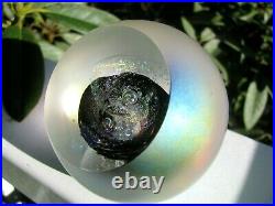 GLASS EYE STUDIO BLACK HOLE PAPERWEIGHT Celestial Series, 3 1/8, 2000 Signed