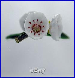 Gorgeous Paul STANKARD Block with MOUNTAIN LAURELS on BRANCH Art Glass PAPERWEIGHT