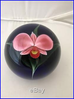 Large Orient And Flume'sillars' Iris / Orchid Pink Floral Paperweight 3.25