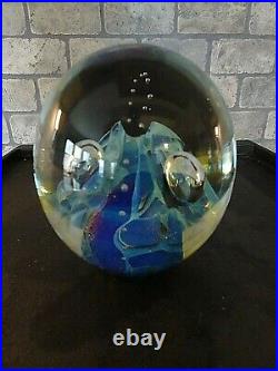 Large Signed 1995 Robert Eickholt Art Glass Iridescent Planet Paperweight 4.10