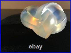Lovely Lalique Opalescent Crystal Entwined Heart Paperweight