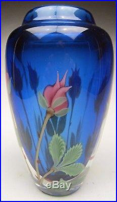 Orient and Flume Art Glass 8 Vase Pink Rose Bud Bouquet Cobalt by Scott Beyers