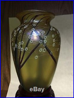 Orient flume 6 art glass vase. Signed PO188J24014GIR