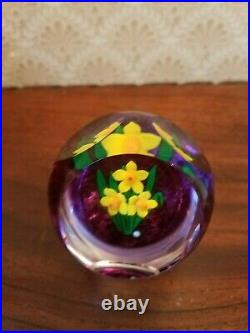 PERTHSHIRE Daffodils Paperweight 2001 D Limited Edition Facets Amethyst