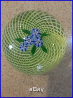PERTHSHIRE GLASS PAPERWEIGHT 1976 Forget Me Not Limited In box With Coa