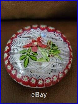 Parabelle Red Flower Muslin Millefiori Border Art Glass Paperweight