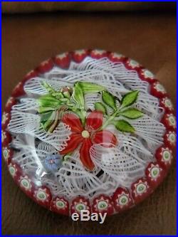 Parabelle Red Flower Muslin Millefiori Border Art Glass Paperweight