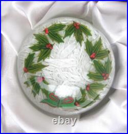 Perthshire 1983 Christmas Wreath White Glass Paperweight Art Glass Ltd Ed Box