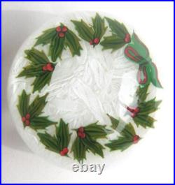 Perthshire 1983 Christmas Wreath White Glass Paperweight Art Glass Ltd Ed Box