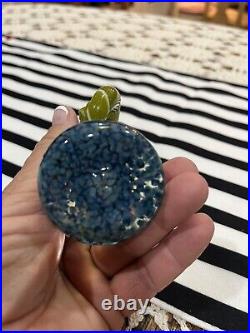 RARE FIND Green Cosmo Snail Art Glass Paperweight