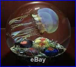 Rick Satava Moon Side Swimmer Jellyfish Studio Art Glass Paperweight Mint