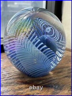 Robert Eickholt 1988 Rainbow Iridescent Art Glass Paperweight Fountain Signed