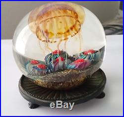 SATAVA Passion Moon Side Swimmer Jellyfish SATAVA 720-08 Art Glass Paperweight