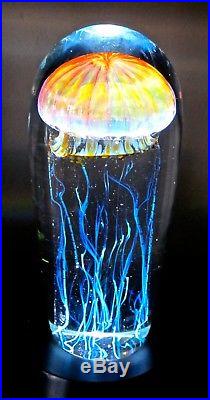 Satava Art Glass Studio Passion Moon Jellyfish Sculpture 6.25 with Light $650