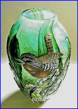 Signed Jonathan Harris 2009 Cameo Silver Art Glass vase