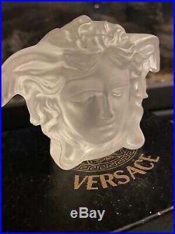 Versace Rosenthal German Frosted Crystal Medusa Paperweight/art Glass Sculpture