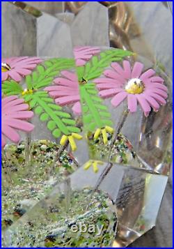 Vintage Bohemian Art Glass Faceted Marguerite Like Flowers & Fern Paperweight