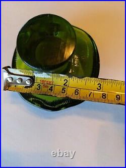 Vintage Glass Mushroom Avocado Green, 2-1/2 Inches