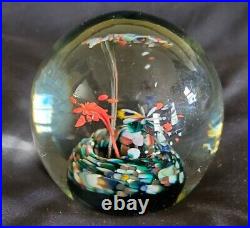 Vintage. Murano, Italy. Floral Glass Art Paperweight