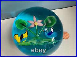 Vtg art glass PAPERWEIGHT duck bird flower magnum pond blue water ocean lily pad